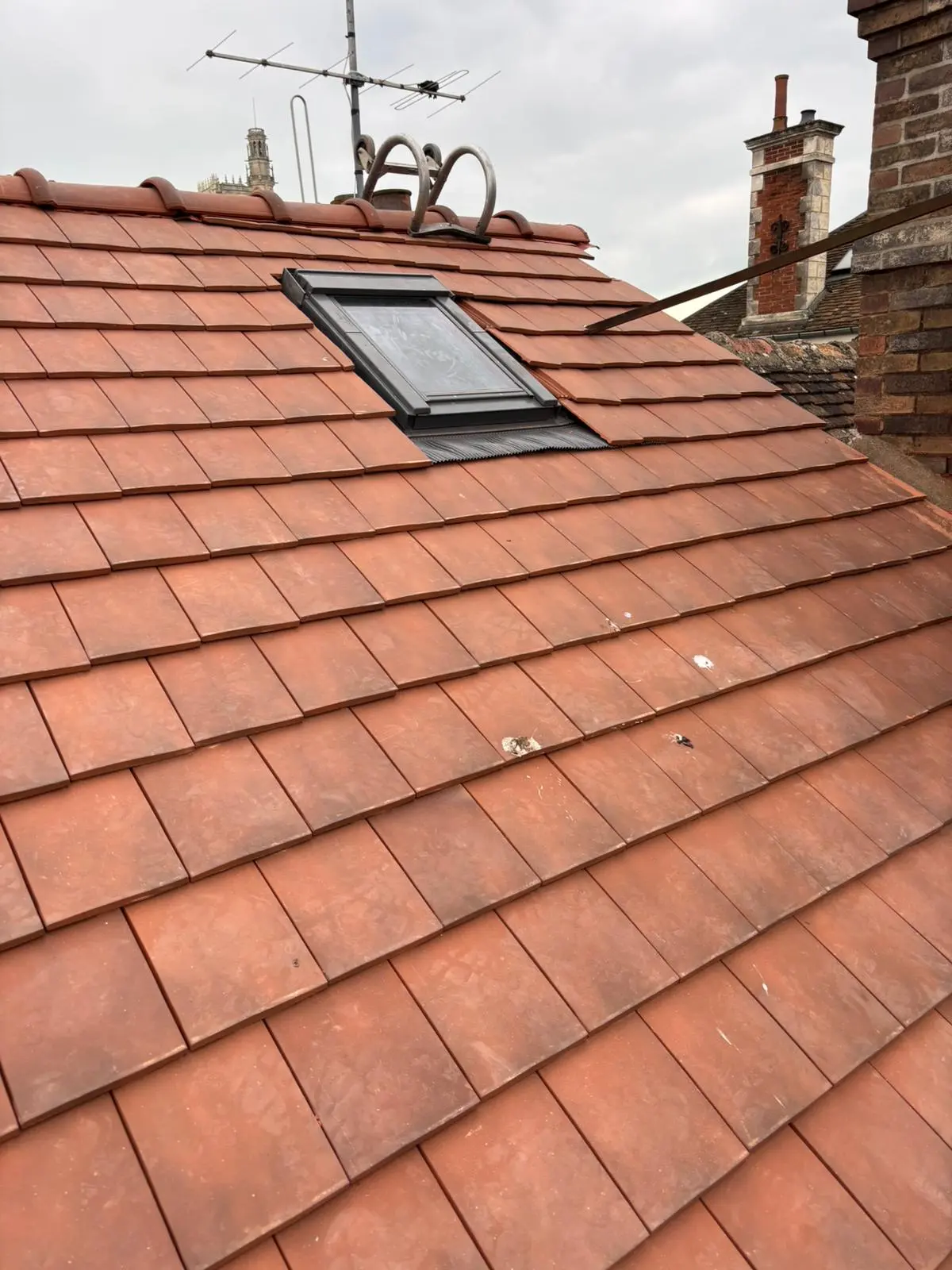 Rénovation toiture Sens – Pose de Velux étanche