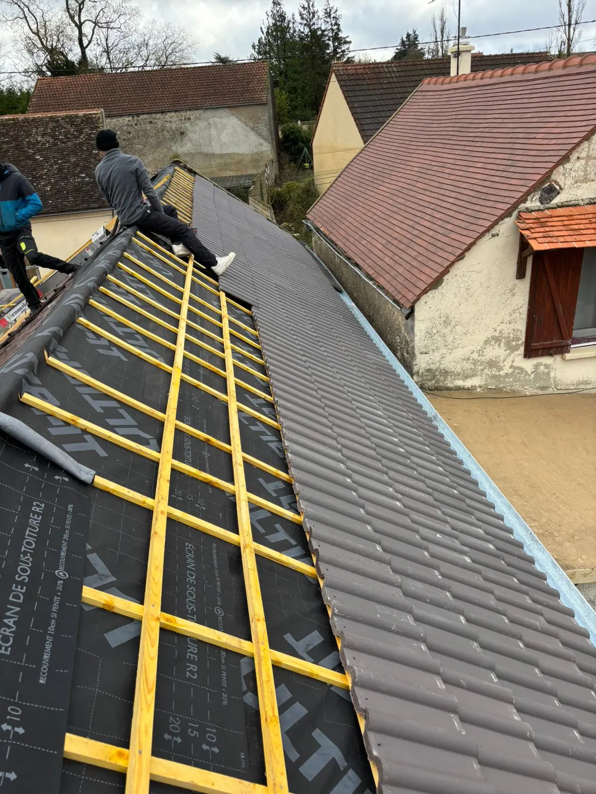 Rénovation toiture Sens – Protection durable de l’habitat